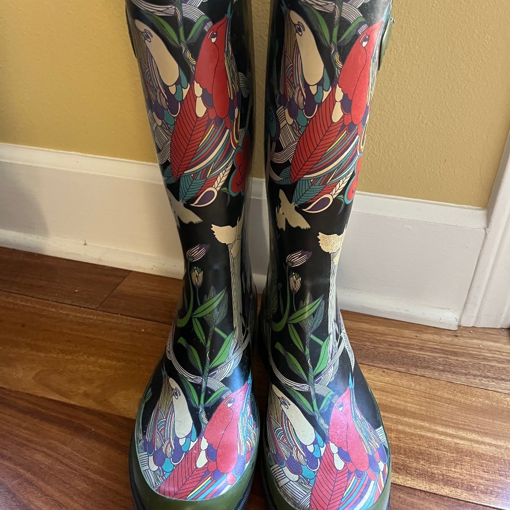 The Sak Nature And Birds Rain Boots Women’s 9